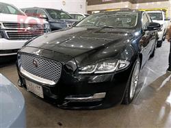 جاگوار F-Pace
